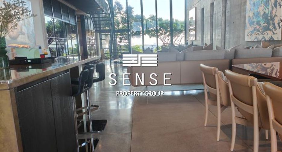 For sale 5 bedrooms condo in Yan Nawa, Bangkok