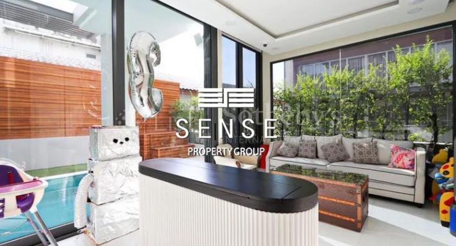 Casa en venta y en alquiler de 6 habitaciones en Watthana, Bangkok