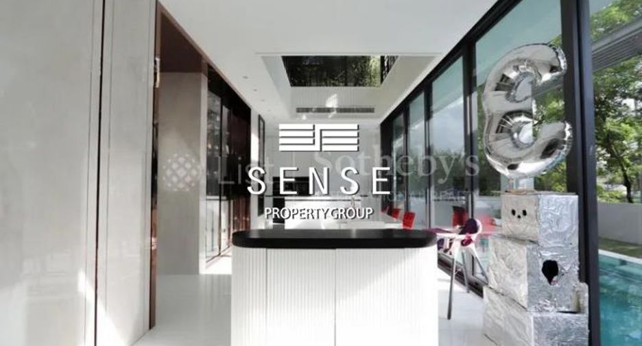 Casa en venta y en alquiler de 6 habitaciones en Watthana, Bangkok