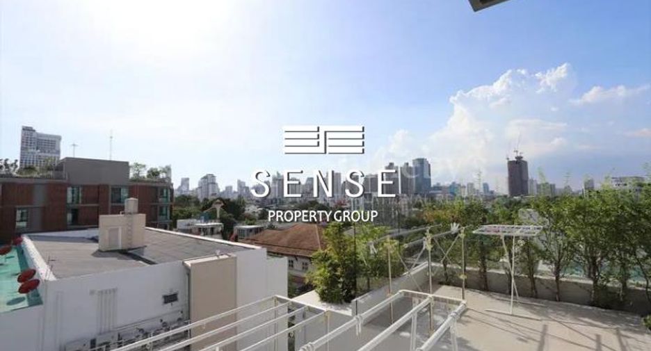 Casa en venta y en alquiler de 6 habitaciones en Watthana, Bangkok