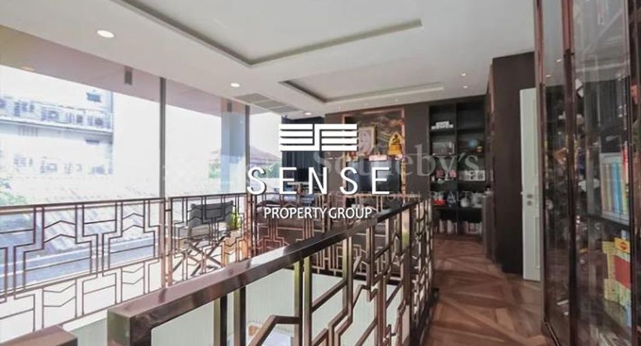 Casa en venta y en alquiler de 6 habitaciones en Watthana, Bangkok