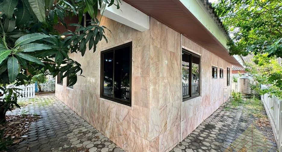 Haus zum Kauf mit 1 Zimmer in Bang Lamung, Chonburi