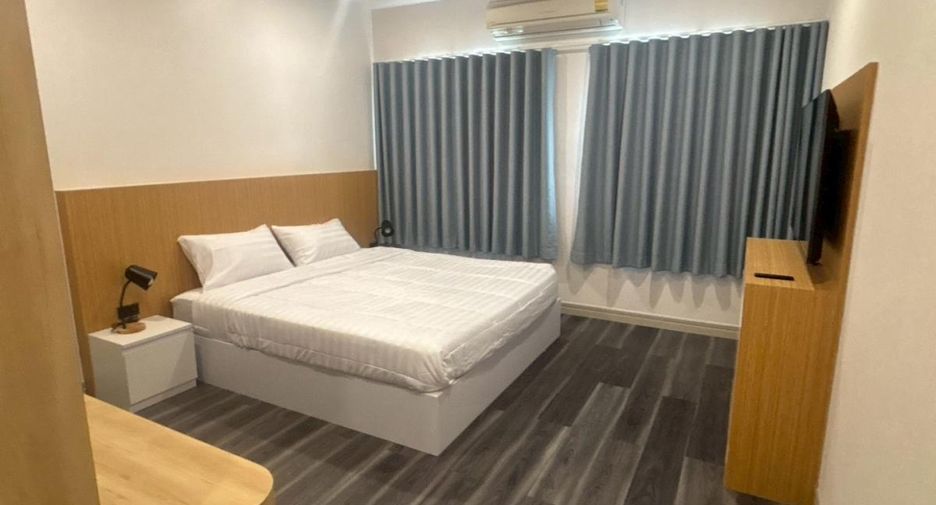 À vendre 5 chambres maison à East Pattaya, Pattaya