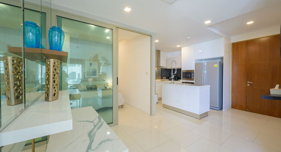 For sale 3 bedrooms condo in Bang Lamung, Chonburi