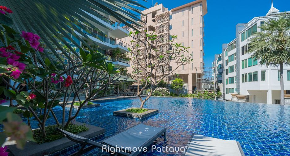 For sale 3 bedrooms condo in Bang Lamung, Chonburi