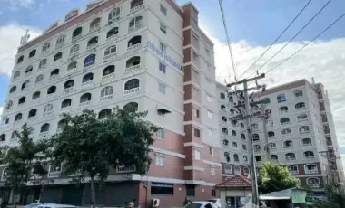 For sale studio condo in Saphan Sung, Bangkok