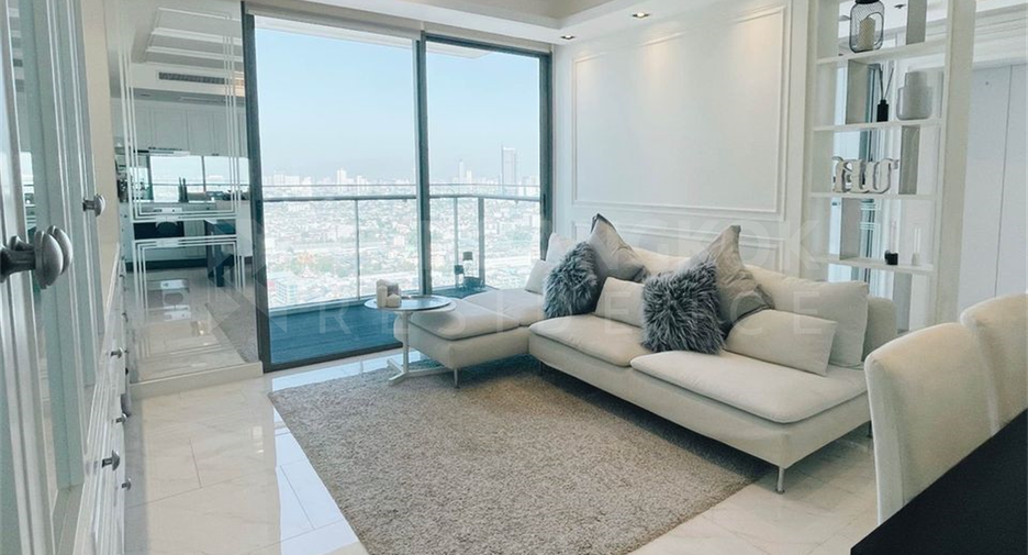 For sale 2 bedrooms condo in Yan Nawa, Bangkok