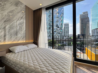 For rent 1 bed condo in Phaya Thai, Bangkok