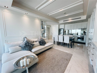 For rent 2 bedrooms condo in Yan Nawa, Bangkok