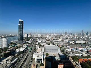 For rent 2 bedrooms condo in Yan Nawa, Bangkok