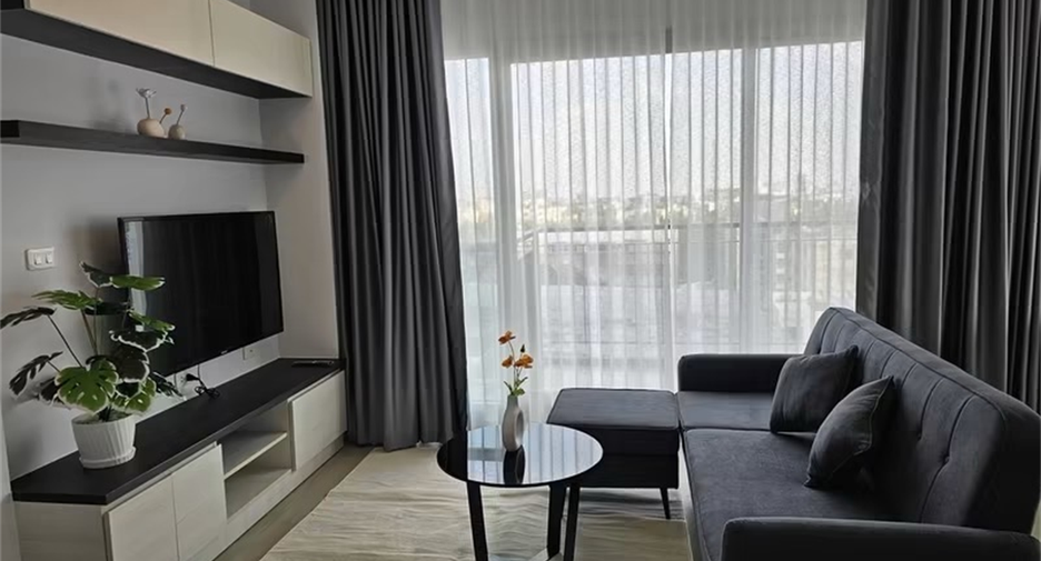 Wohnung zur Miete mit 2 Zimmer in Huai Khwang, Bangkok