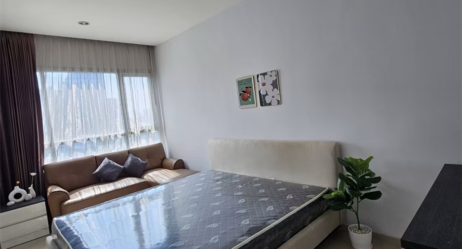 Wohnung zur Miete mit 2 Zimmer in Huai Khwang, Bangkok