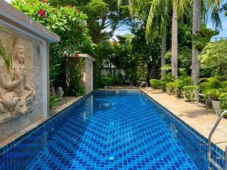 À vendre 4 chambres maison à Bang Saray, Pattaya