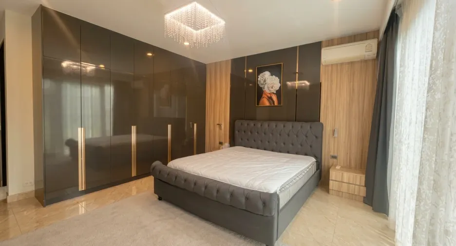 ขาย 4 ห้องนอน บ้านเดี่ยว ใน บางเสร่, พัทยา