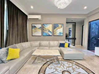 À vendre 4 chambres maison à Bang Saray, Pattaya