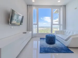 Wohnung zum Kauf mit 3 Zimmer in Bang Saray, Pattaya