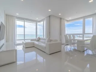 Wohnung zum Kauf mit 3 Zimmer in Bang Saray, Pattaya