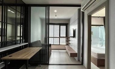 Wohnung zur Miete mit 1 Zimmer in Huai Khwang, Bangkok