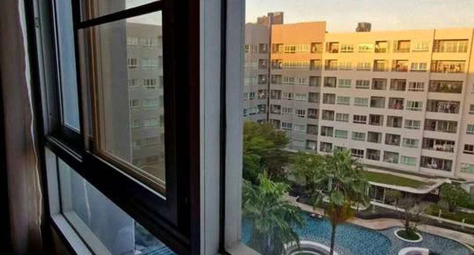 For rent 2 bedrooms condo in Bang Na, Bangkok
