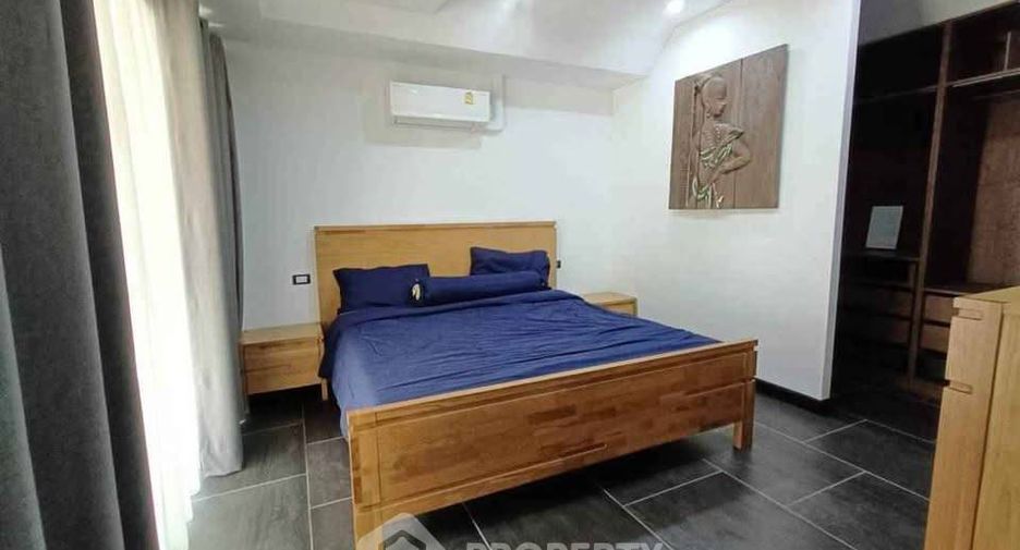 For rent 3 bedrooms condo in Bang Saray, Pattaya