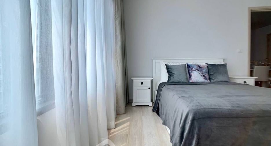 Wohnung zur Miete mit 2 Zimmer in Pathum Wan, Bangkok