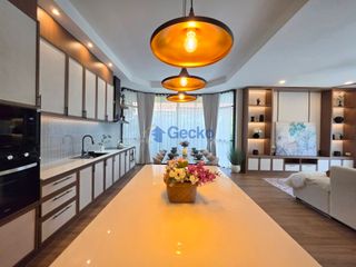 Haus zum Kauf mit 3 Zimmer in Bang Lamung, Chonburi