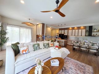 Haus zum Kauf mit 3 Zimmer in Bang Lamung, Chonburi