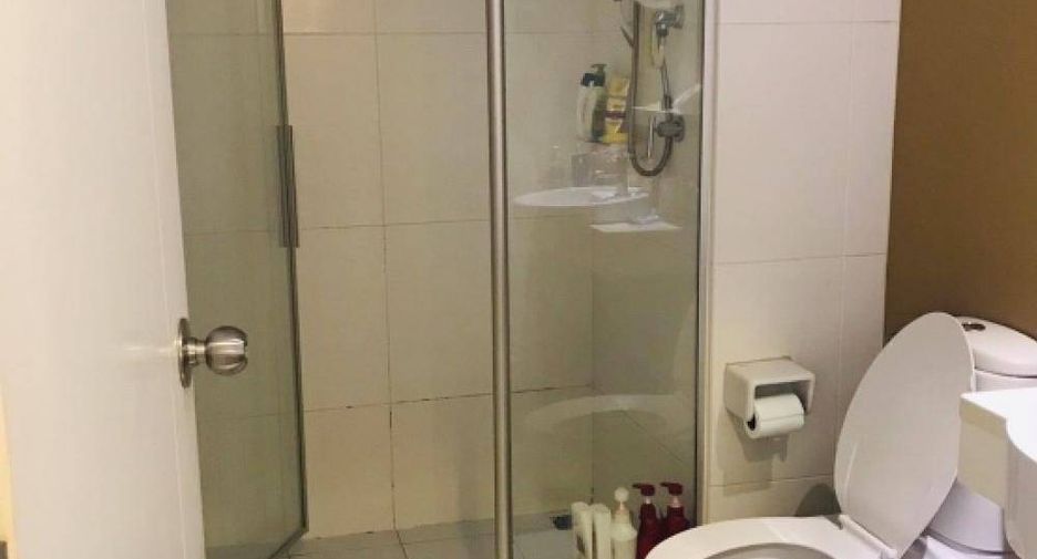 For rent 2 bedrooms condo in Phra Khanong, Bangkok