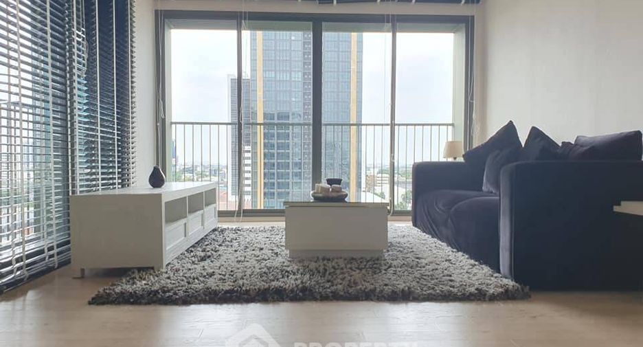 For rent 1 bed condo in Watthana, Bangkok