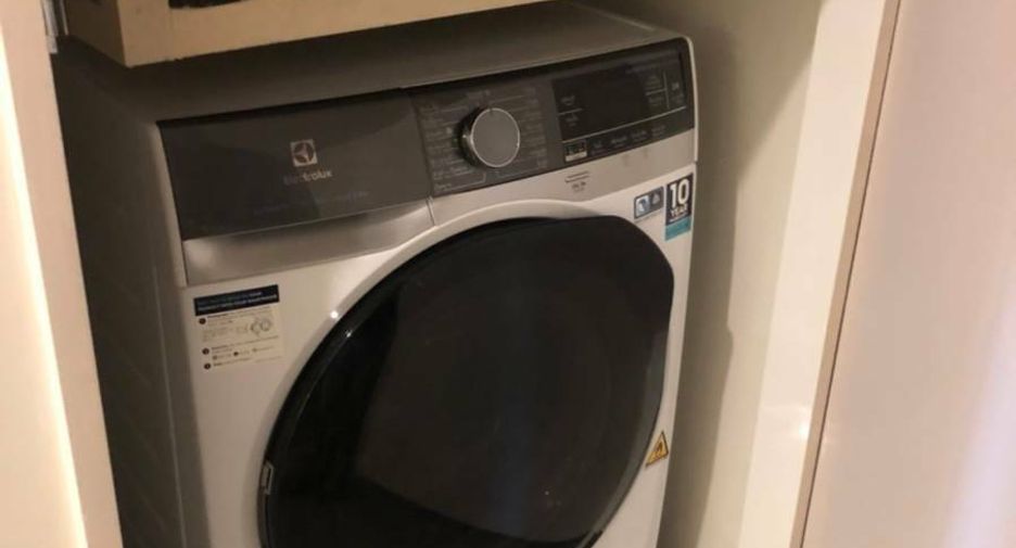 For rent 1 bed condo in Pathum Wan, Bangkok