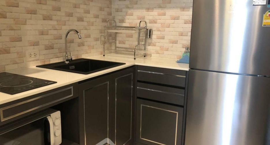 For rent 1 bed condo in Pathum Wan, Bangkok