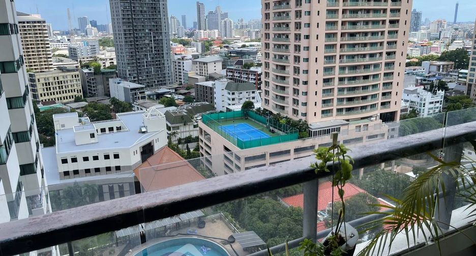 Condo en alquiler de 2 habitaciones en Sathon, Bangkok