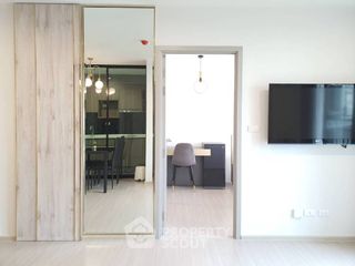 For rent 2 bedrooms condo in Bang Phlat, Bangkok