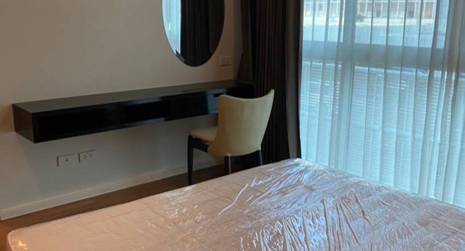 For rent 2 ベッドルーム condo in Phra Khanong, Bangkok