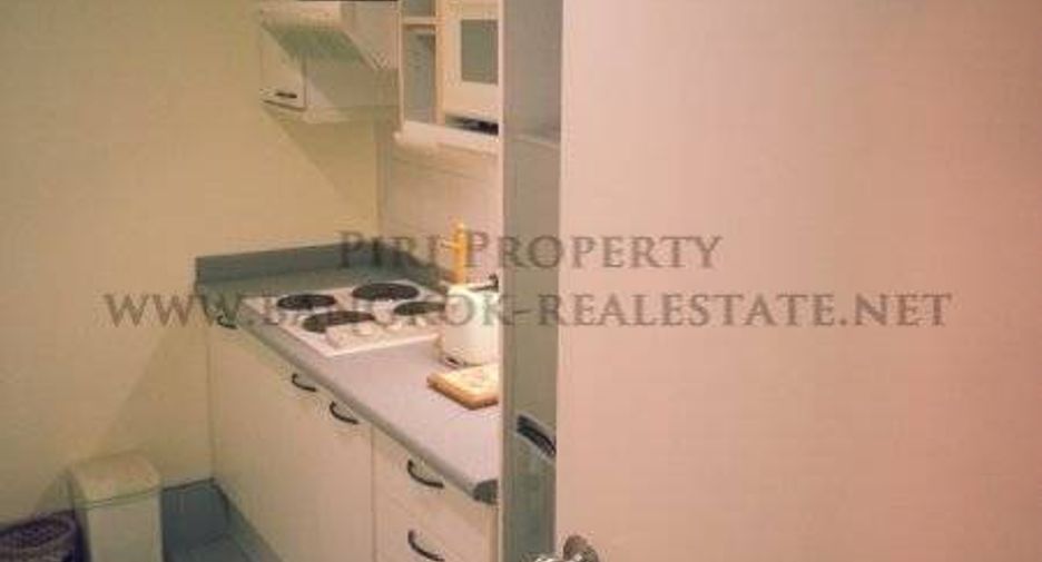 For rent 2 bedrooms condo in Yan Nawa, Bangkok