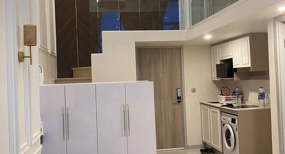 Condo en alquiler de 1 habitaciones en Sathon, Bangkok