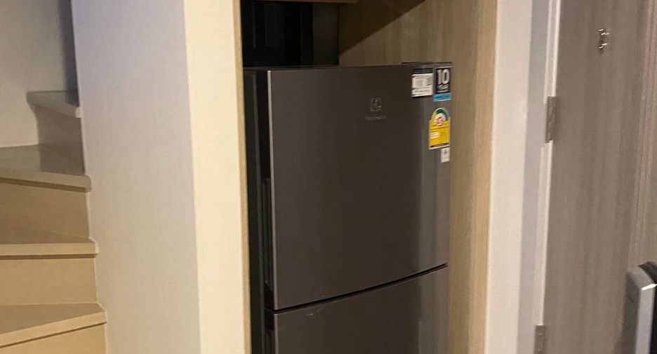 Condo en alquiler de 1 habitaciones en Sathon, Bangkok