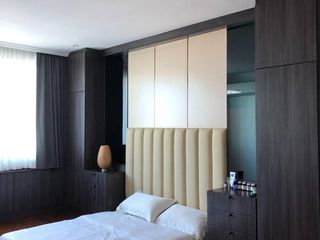 For rent 2 bedrooms condo in Yan Nawa, Bangkok