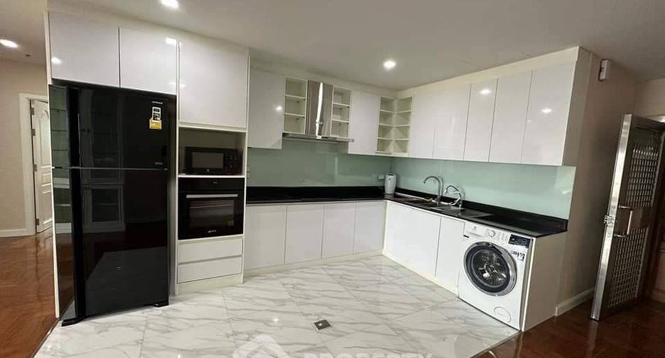 Condo en alquiler de 2 habitaciones en Sathon, Bangkok