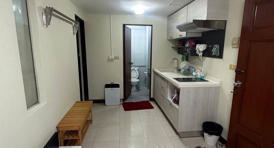 Wohnung zur Miete mit 2 Zimmer in Ratchathewi, Bangkok
