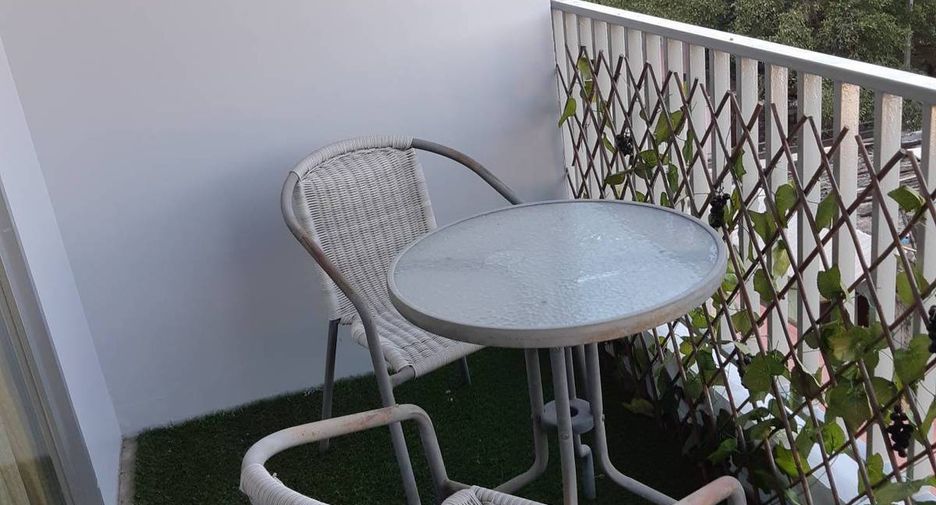 For rent 2 bedrooms condo in Bang Phlat, Bangkok