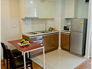 For rent 2 bedrooms condo in Bang Phlat, Bangkok
