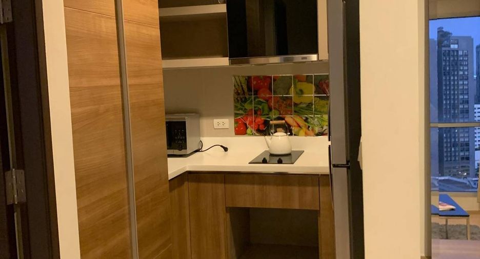 Wohnung zur Miete mit 1 Zimmer in Sathon, Bangkok