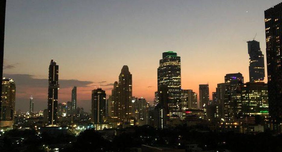 For rent 1 bed condo in Sathon, Bangkok