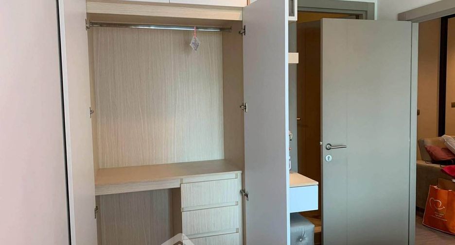 For rent 1 bed condo in Huai Khwang, Bangkok