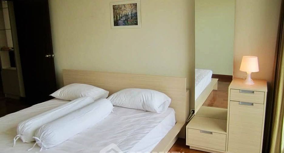 Wohnung zur Miete mit 3 Zimmer in Sathon, Bangkok