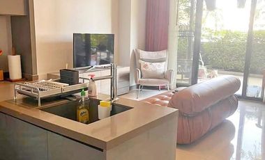For rent 2 bedrooms condo in Bang Rak, Bangkok