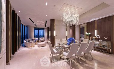 For rent 2 bedrooms condo in Khlong San, Bangkok
