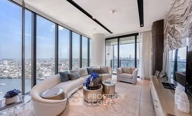 For rent 2 bedrooms condo in Khlong San, Bangkok