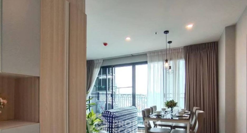 For rent 2 bedrooms condo in Bang Na, Bangkok